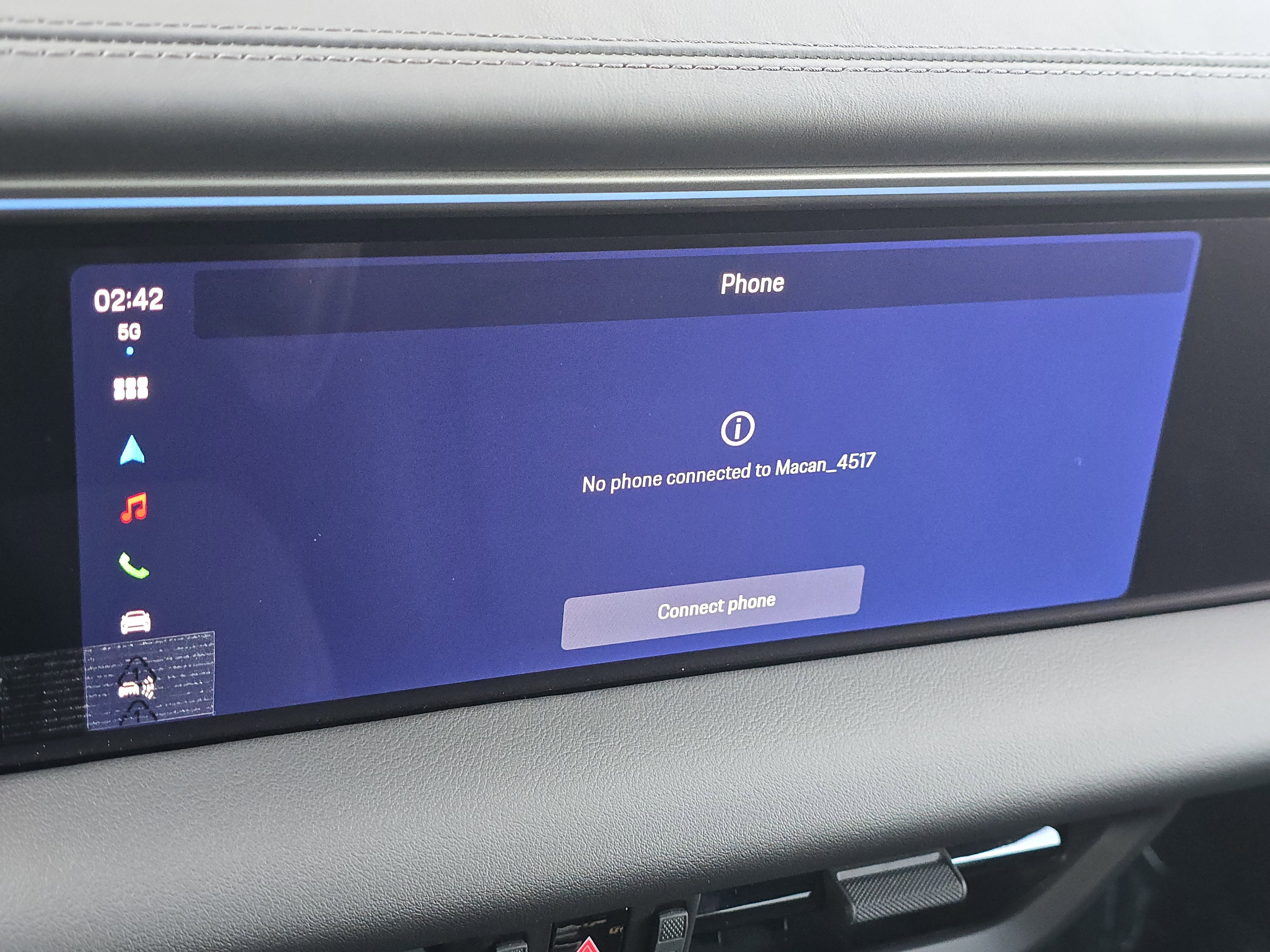 New 2025 Porsche Macan 4S Electric image 23