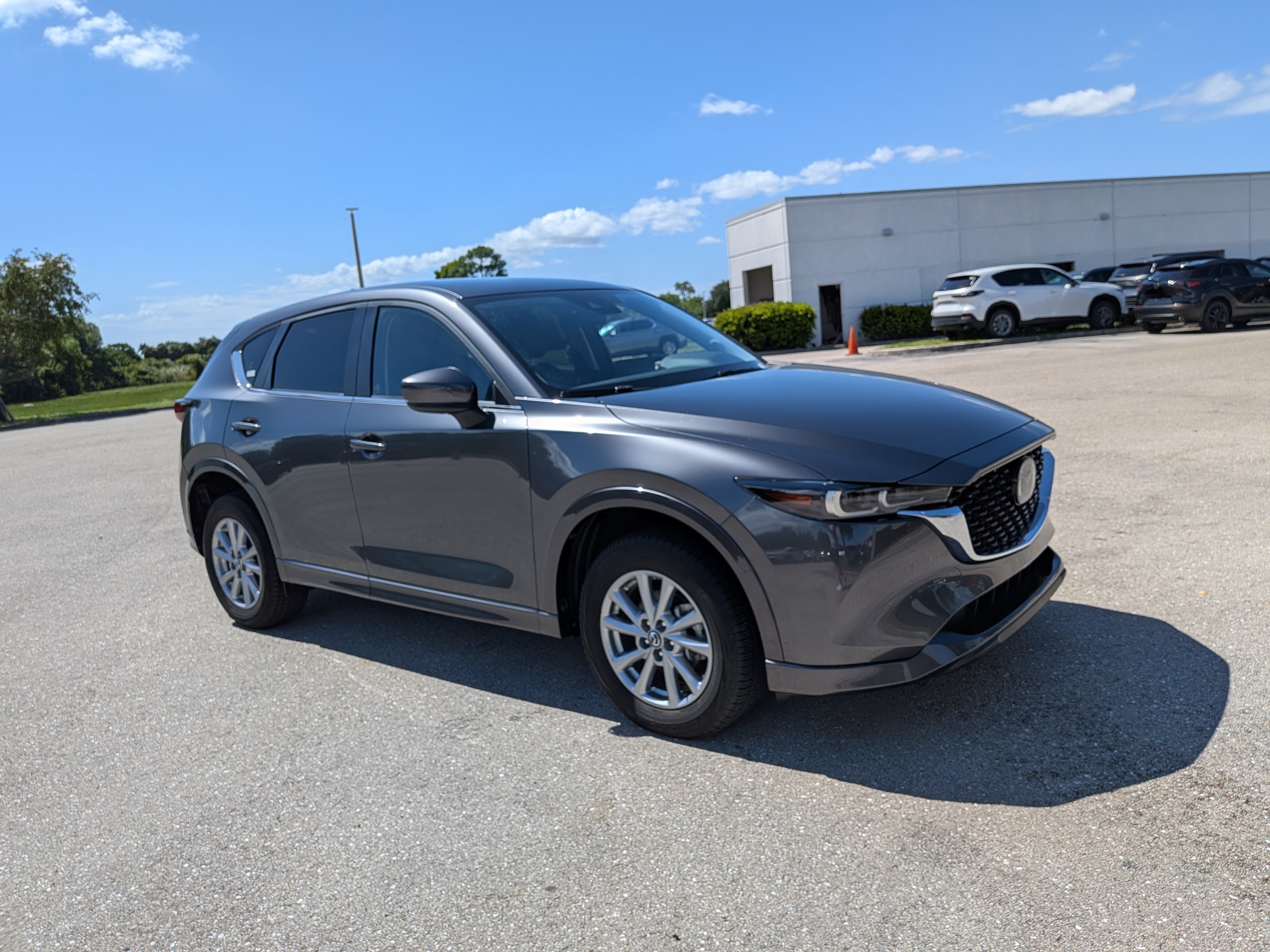 Used 2025 MAZDA CX-5 AWD 2.5 S w/ Select Package image 1