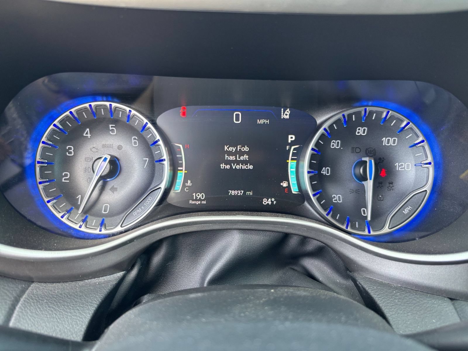 Used 2023 Chrysler Pacifica Touring-L FWD image 42
