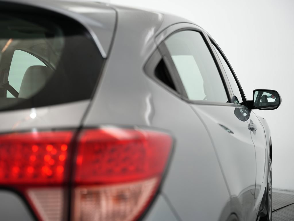 Used 2018 Honda HR-V LX image 52