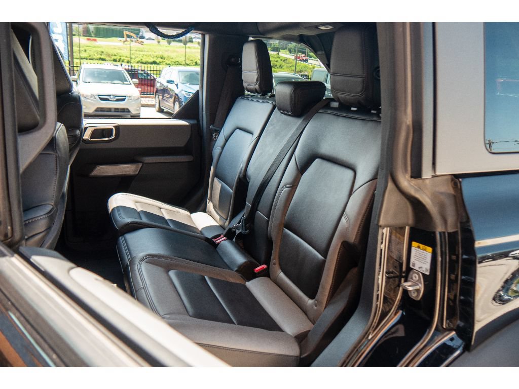 Used 2022 Ford Bronco Black Diamond AWD/4WD image 17
