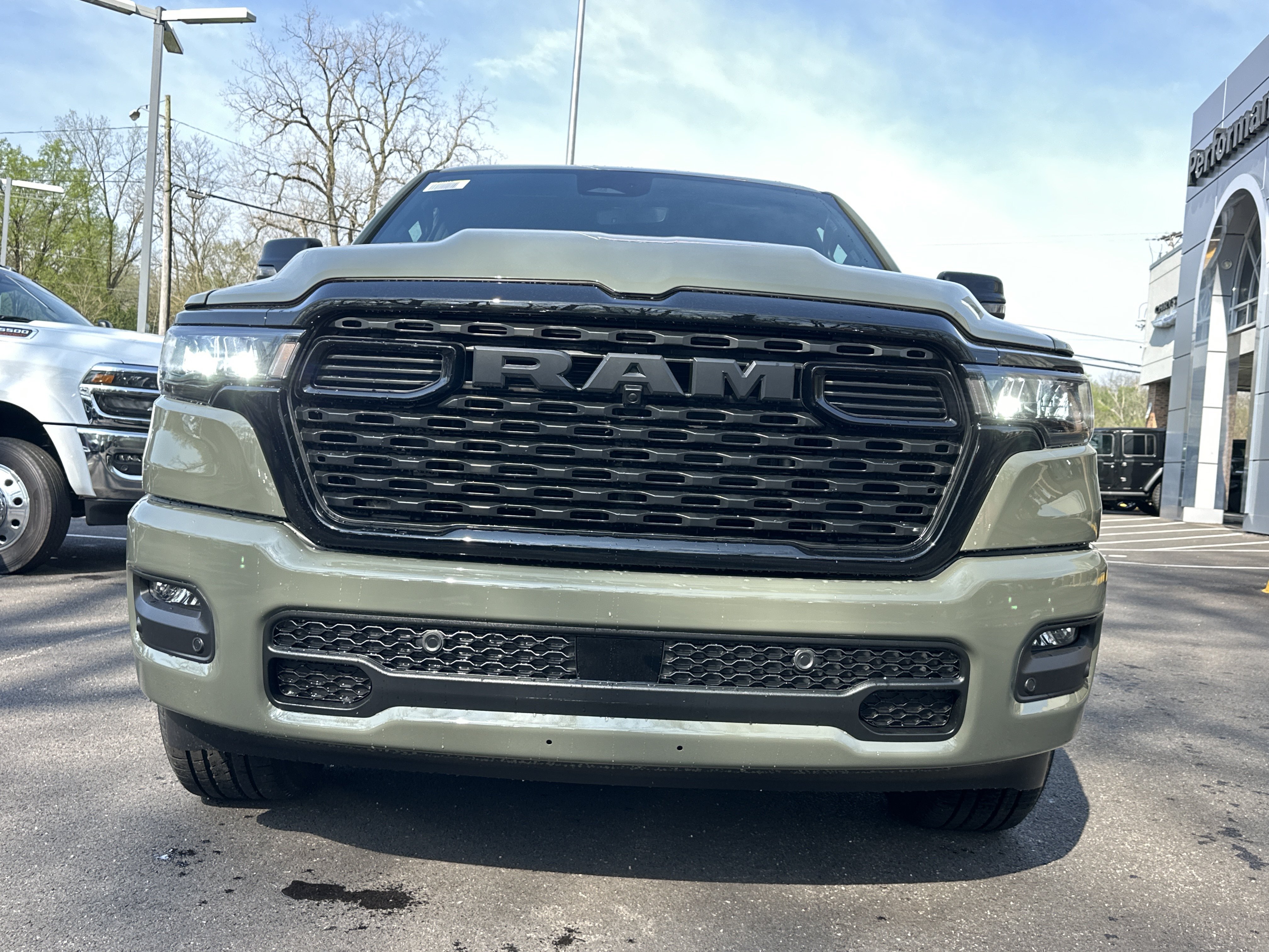 New 2026 RAM 1500 Big Horn AWD/4WD image 19