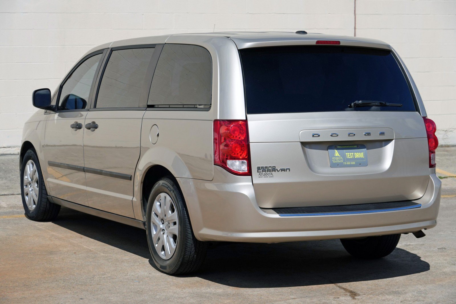 Used 2015 Dodge Grand Caravan American Value Package w/ UConnect Hands-Free Group FWD image 38