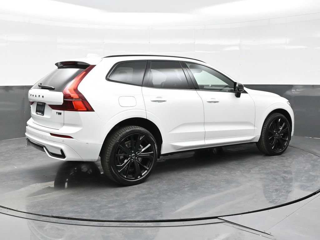 New 2026 Volvo XC60 T8 Ultra w/ Climate Package AWD/4WD image 7