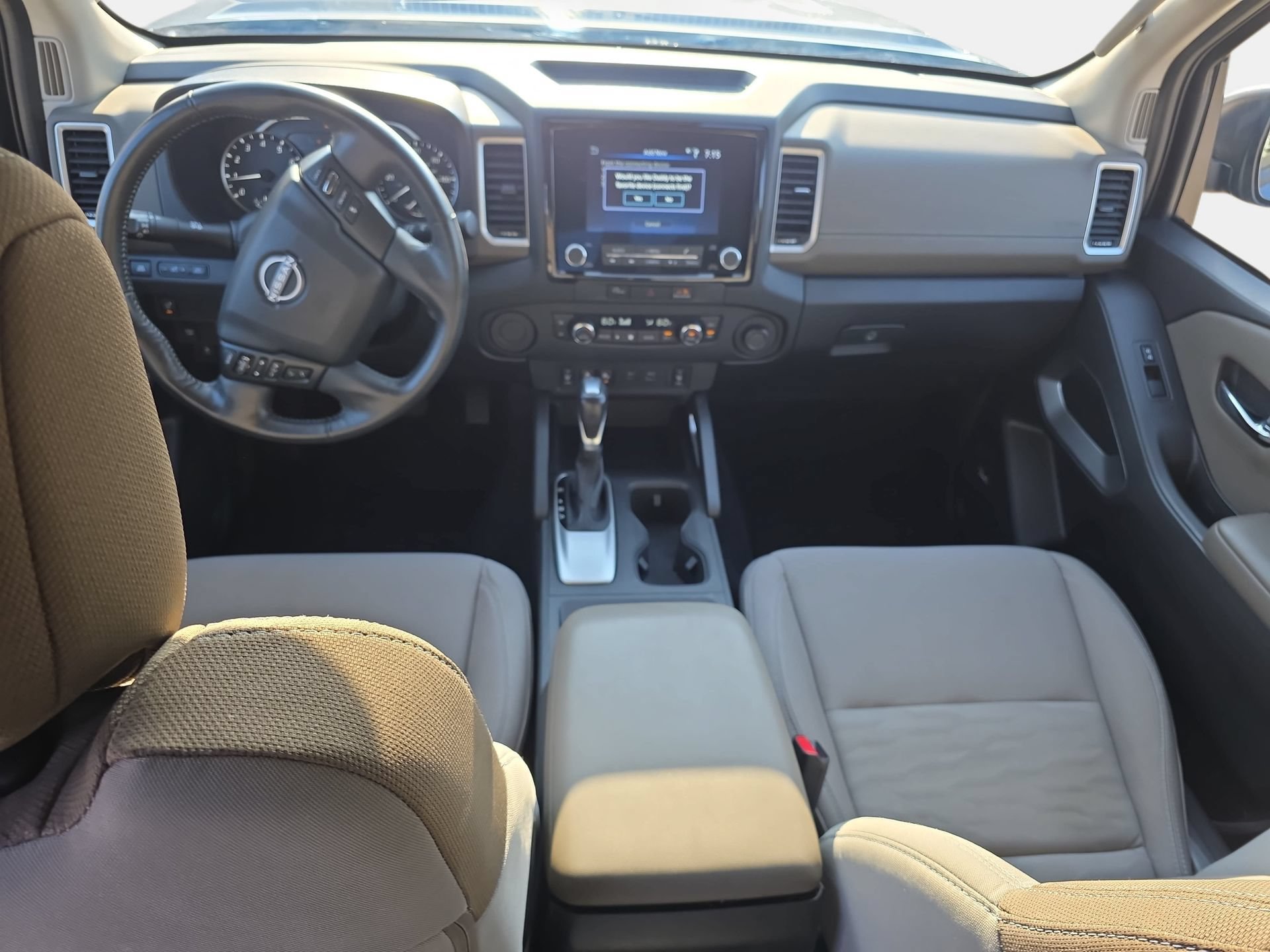 Used 2024 Nissan Frontier SV w/ Technology Package RWD image 9
