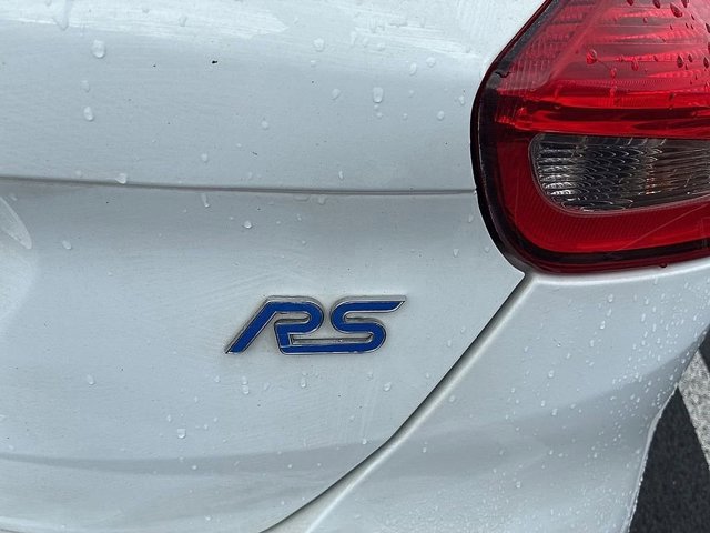 Used 2017 Ford Focus RS image 9