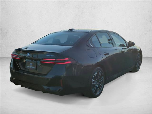 Certified 2026 BMW 550e xDrive w/ Premium Package image 5