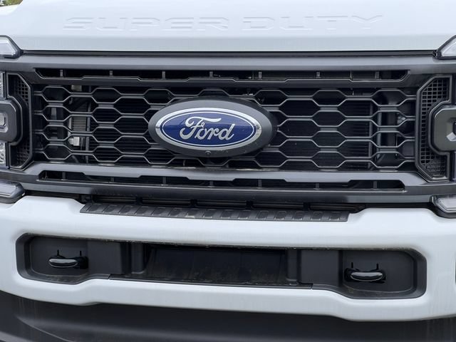 New 2026 Ford F250 XL w/ STX Appearance Package AWD/4WD image 29