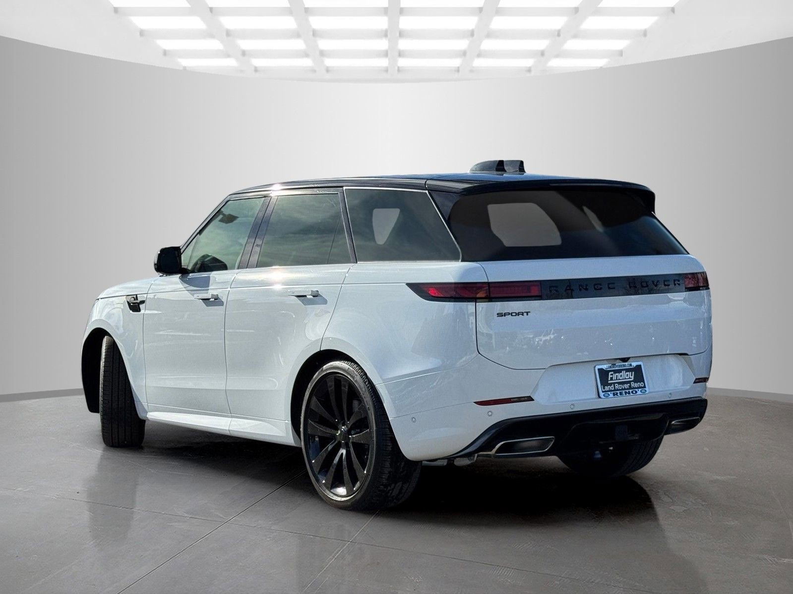 New 2026 Land Rover Range Rover Sport Dynamic SE image 7
