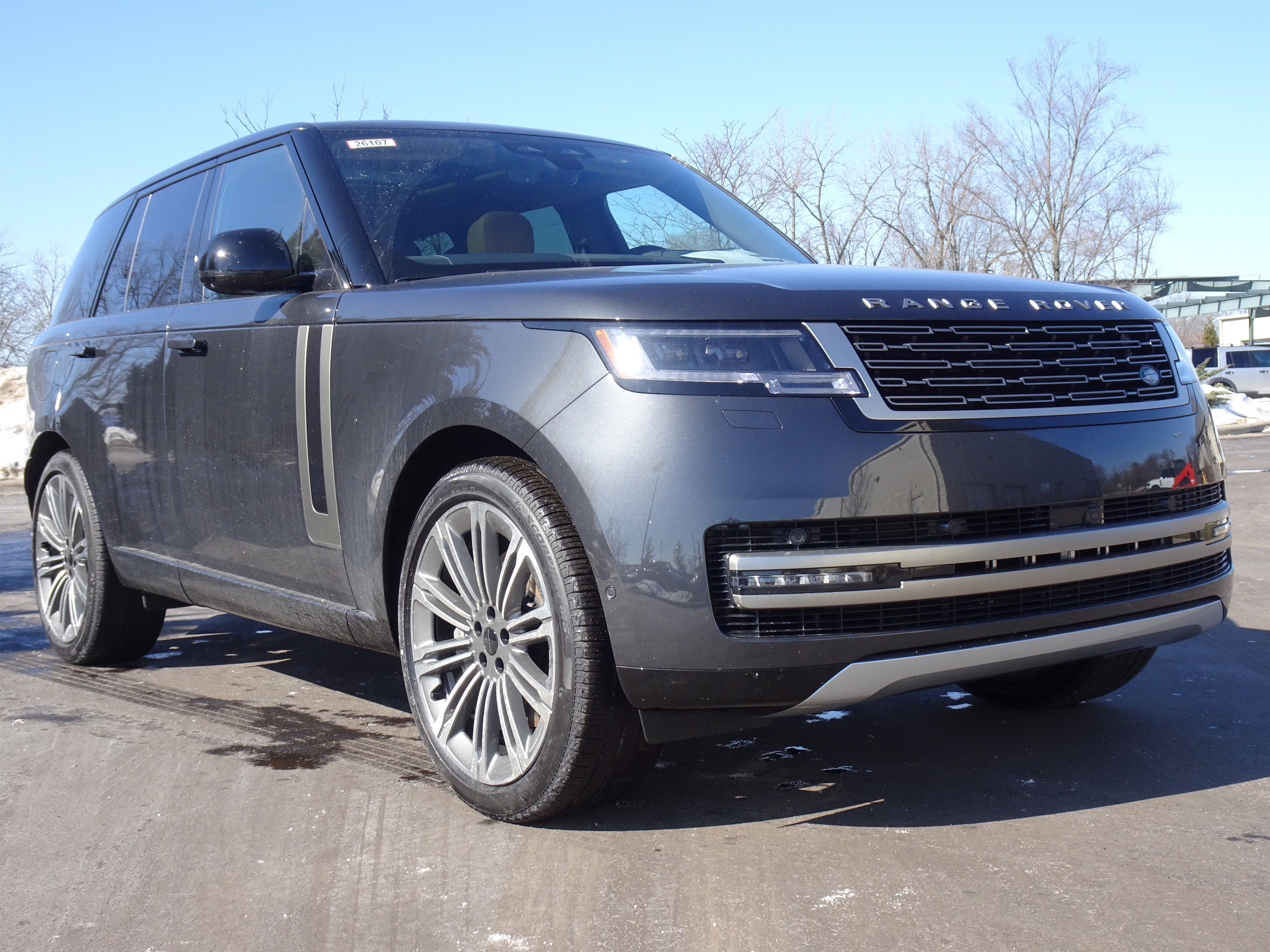 New 2026 Land Rover Range Rover SE image 13