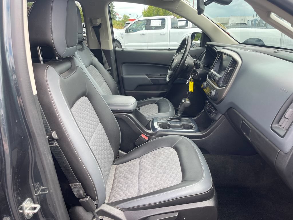 Used 2017 Chevrolet Colorado Z71 AWD/4WD image 41