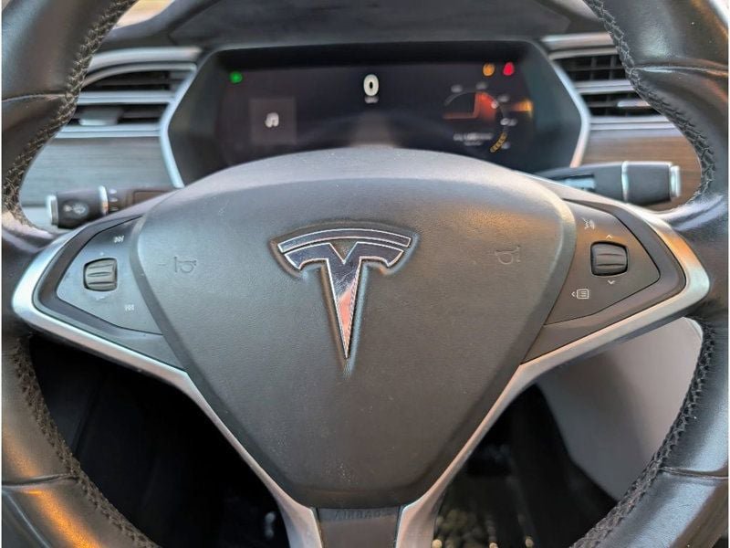 Used 2016 Tesla Model S P90D AWD/4WD image 17