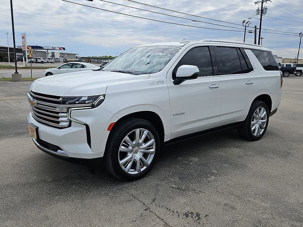 Used 2021 Chevrolet Tahoe High Country AWD/4WD image 2