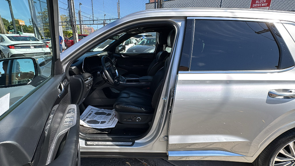 Used 2024 Hyundai Palisade Calligraphy AWD/4WD image 12