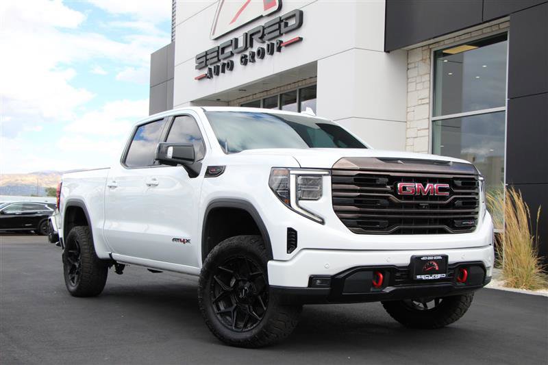 Used 2022 GMC Sierra 1500 AT4X image 1