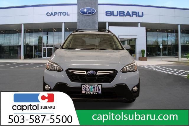 Used 2021 Subaru Crosstrek 2.0i Premium w/ Moonroof Package AWD/4WD image 8