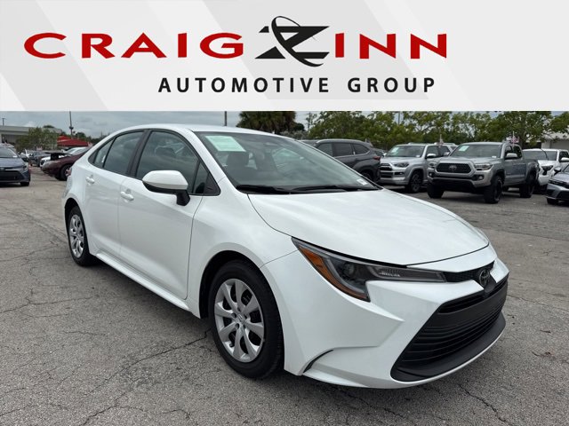 Certified 2024 Toyota Corolla LE image 1