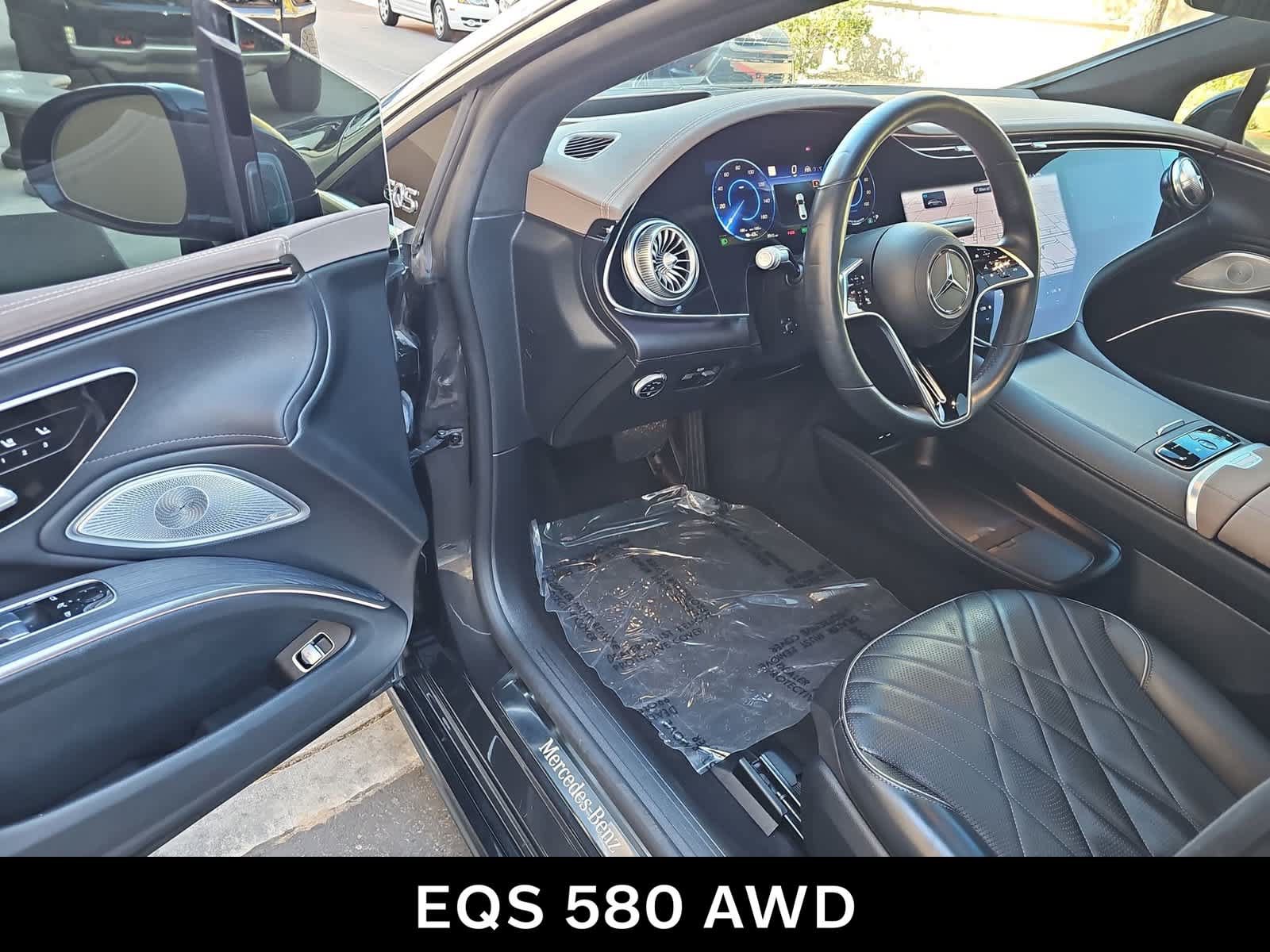 Used 2023 Mercedes-Benz EQS 580 4MATIC Sedan image 10