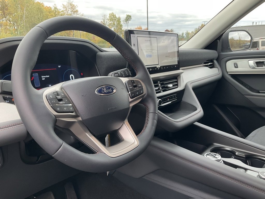 New 2026 Ford Explorer Active image 16