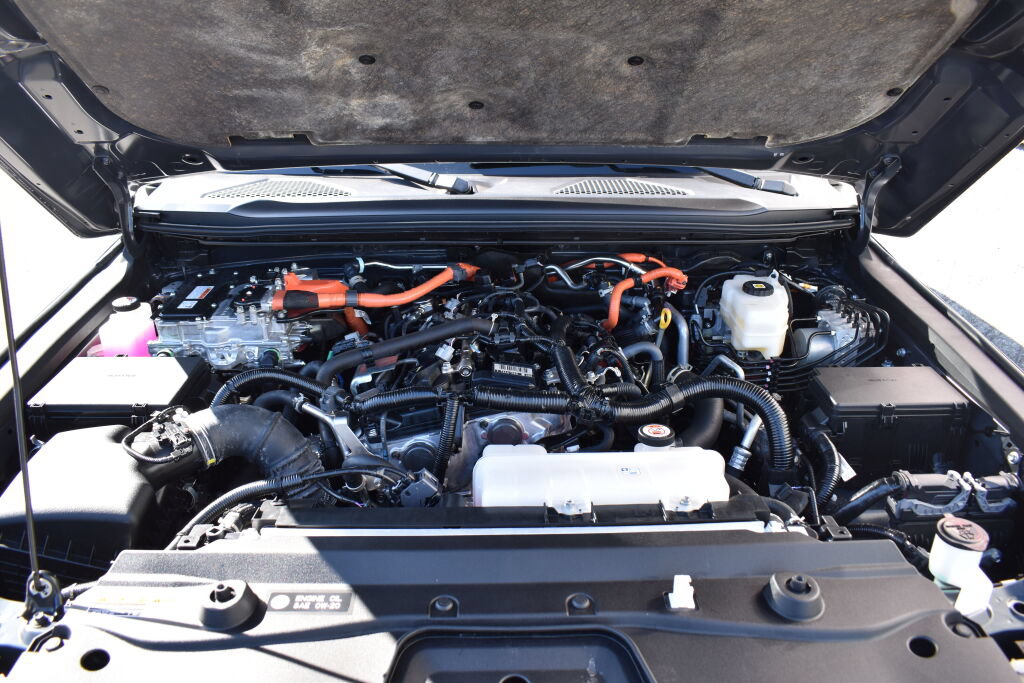 Used 2025 Toyota Land Cruiser w/ Premium Package AWD/4WD image 27