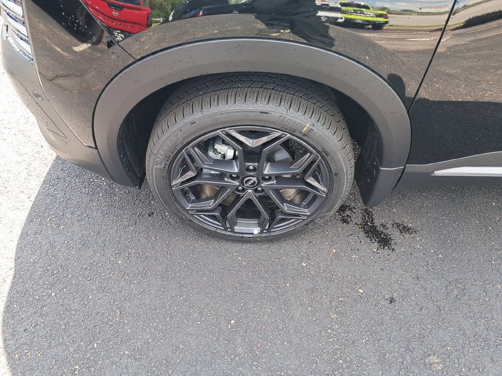 New 2026 Nissan Kicks SR FWD image 28