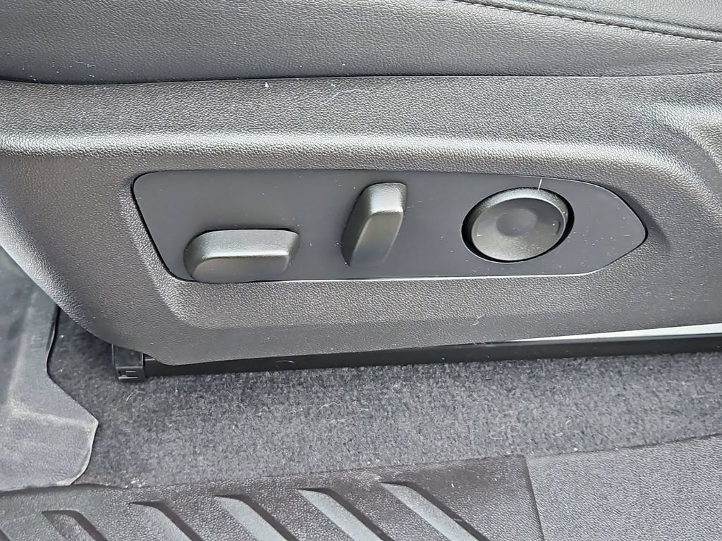 Certified 2026 Chevrolet Colorado Trail Boss AWD/4WD image 22