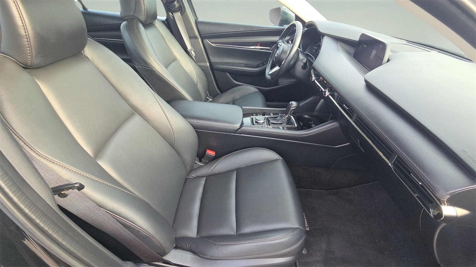 Used 2023 MAZDA MAZDA3 s image 25