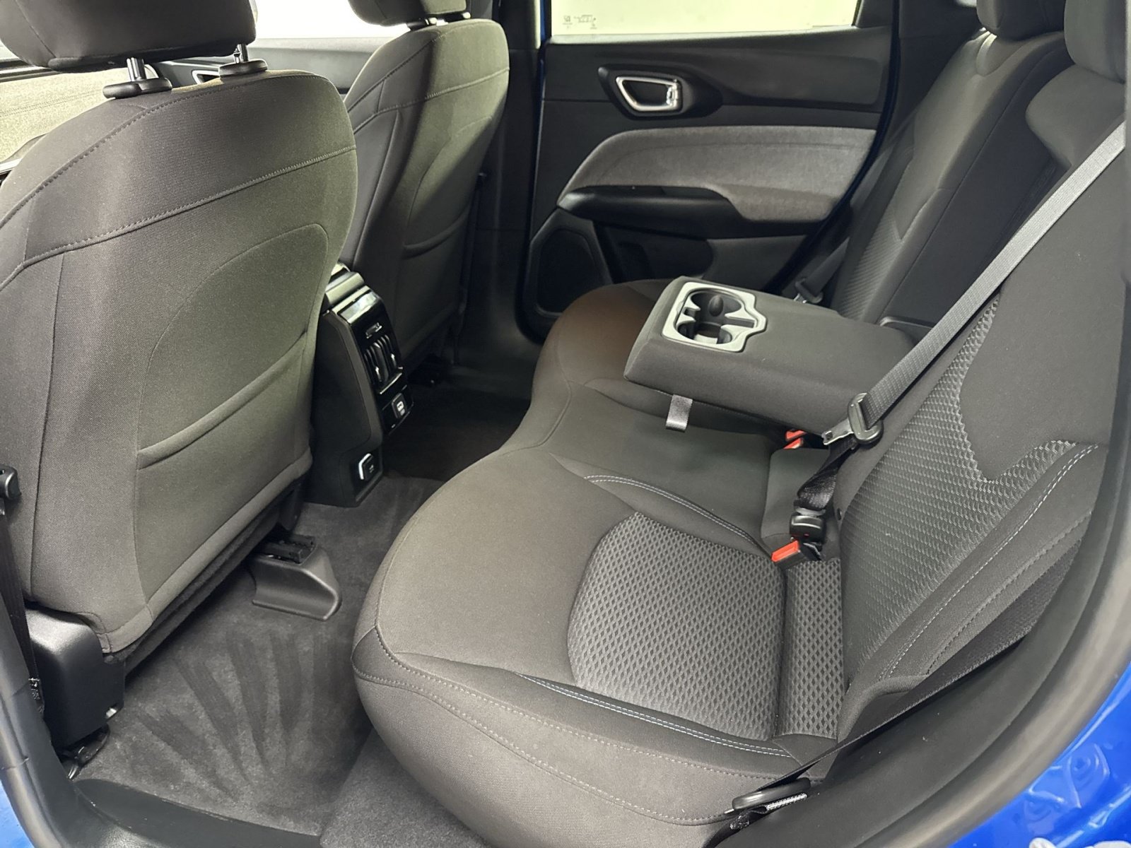 Used 2024 Jeep Compass Sport AWD/4WD image 36