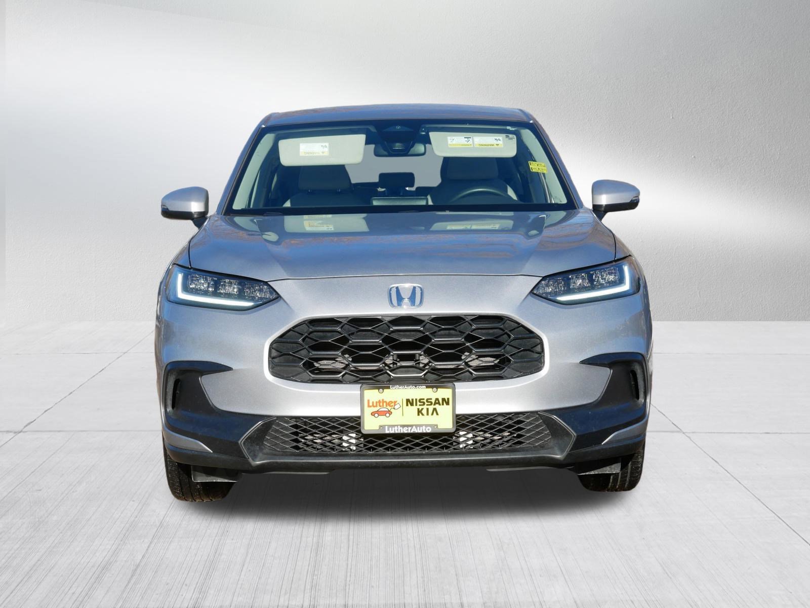 Used 2024 Honda HR-V LX image 2