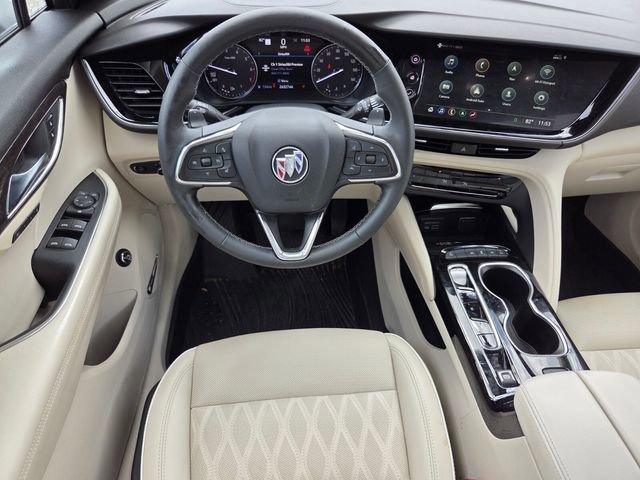 Used 2023 Buick Envision Avenir image 12
