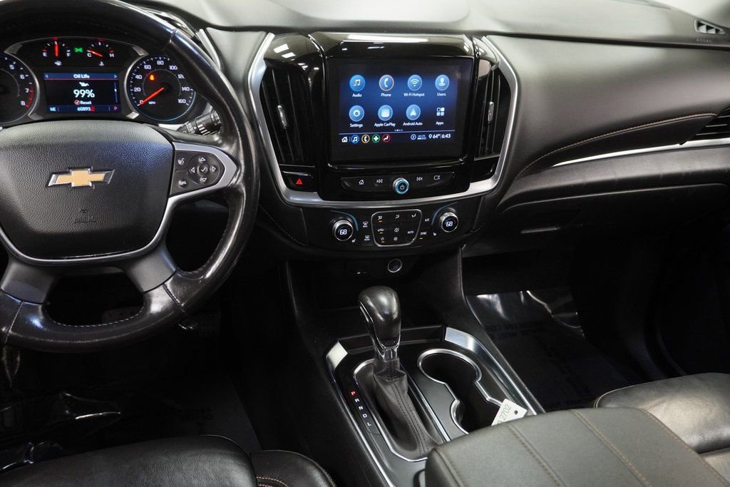 Used 2021 Chevrolet Traverse LT image 23