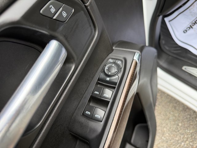 Used 2020 Chevrolet Silverado 1500 LT Trail Boss w/ Convenience Package AWD/4WD image 18