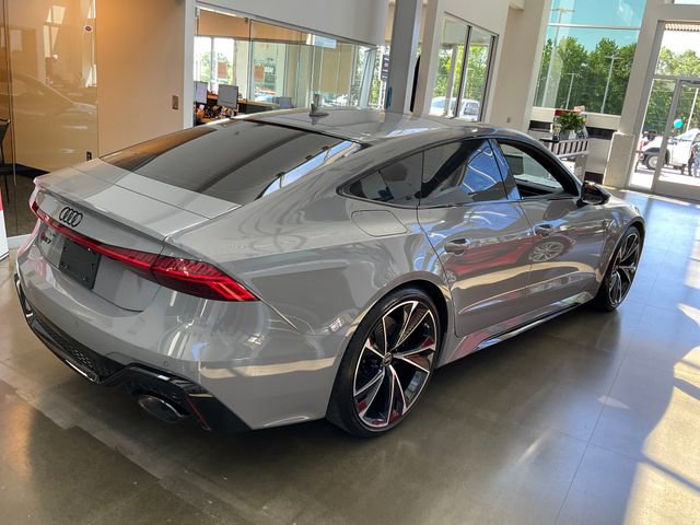 Used 2022 Audi RS 7 Sportback AWD/4WD image 27