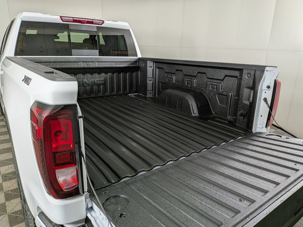 Used 2026 GMC Sierra 1500 Elevation AWD/4WD image 9