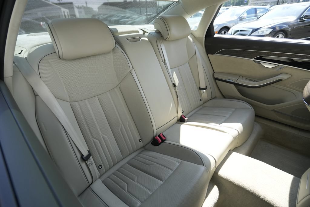 Used 2020 Audi A8 L 4.0T w/ Executive Package AWD/4WD image 33
