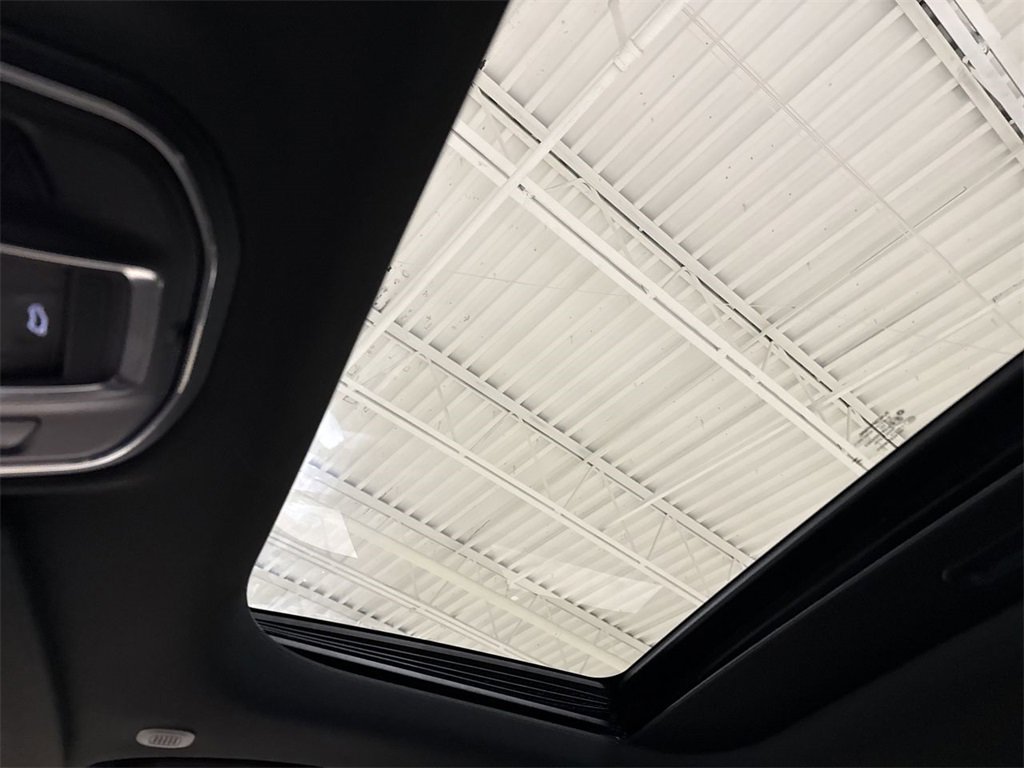 New 2025 Jeep Grand Cherokee L Laredo w/ Luxury Tech Group I image 18