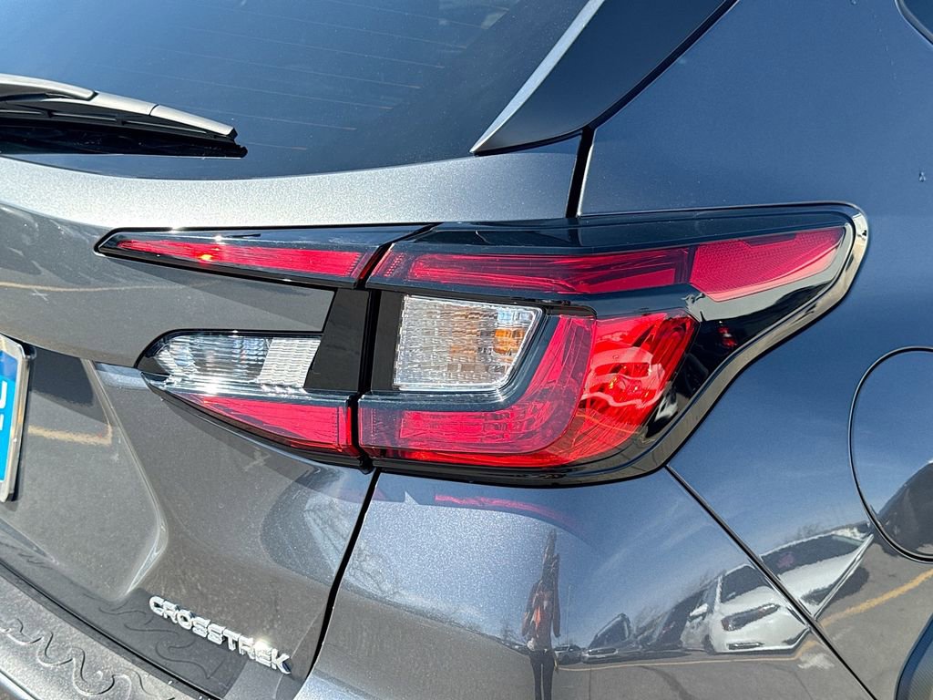 Certified 2025 Subaru Crosstrek 2.5i Limited w/ Crosstrek Mirror Package image 37