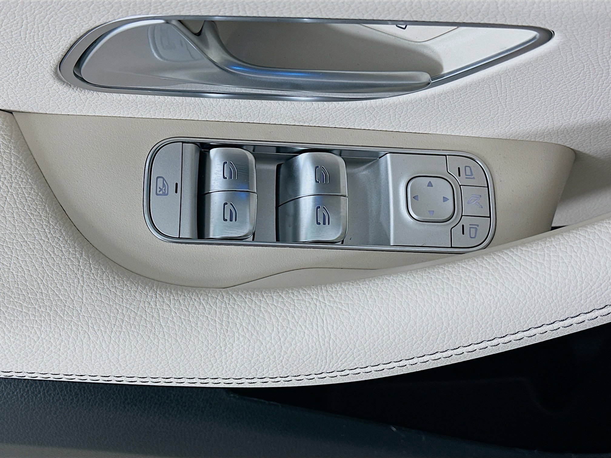 Used 2026 Mercedes-Benz GLE 450 4MATIC image 23