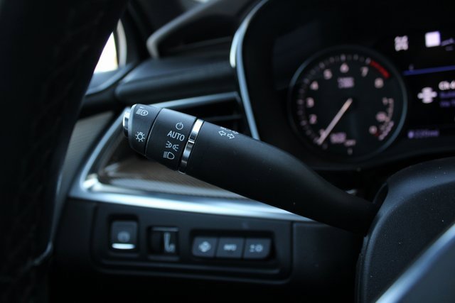 Used 2024 Cadillac XT5 Premium Luxury w/ Platinum Package image 10