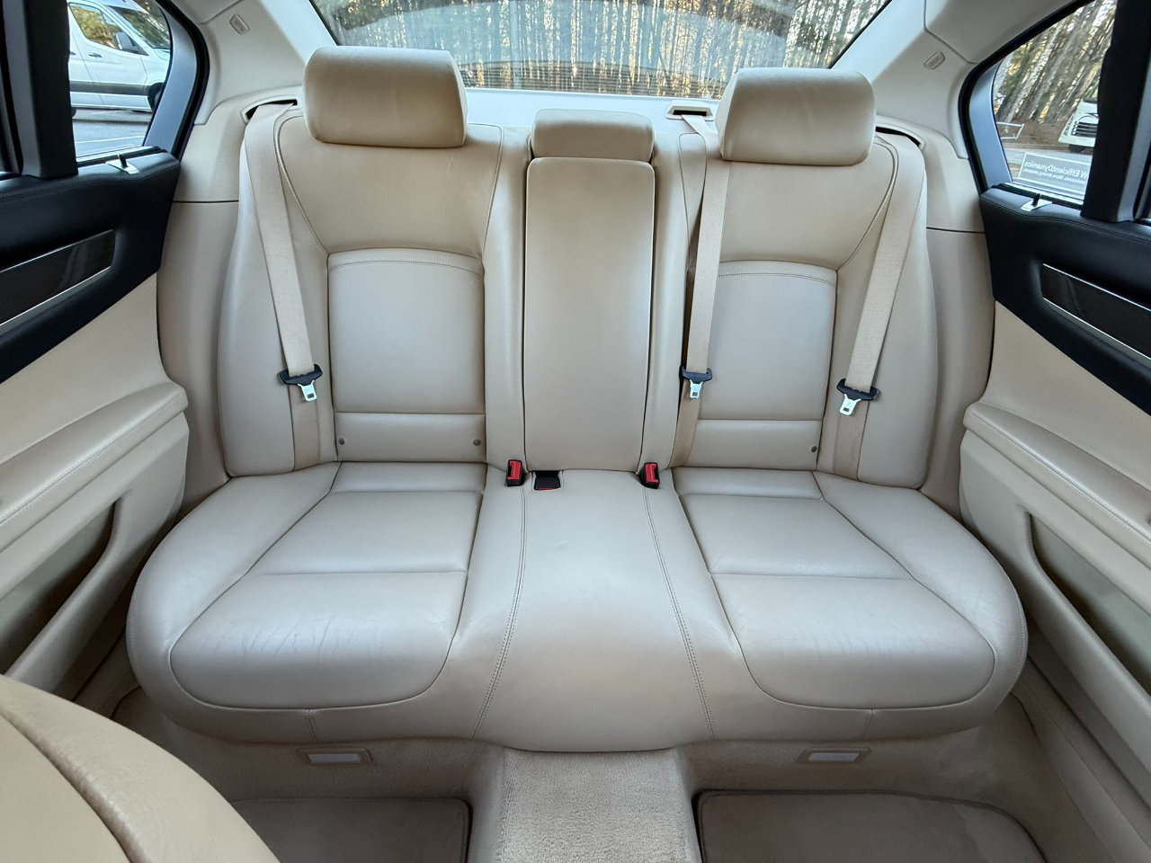 Used 2013 BMW 740Li image 16