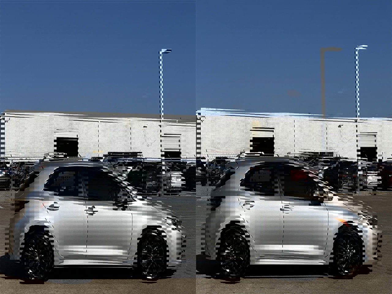 Used 2023 Toyota Corolla XSE image 3