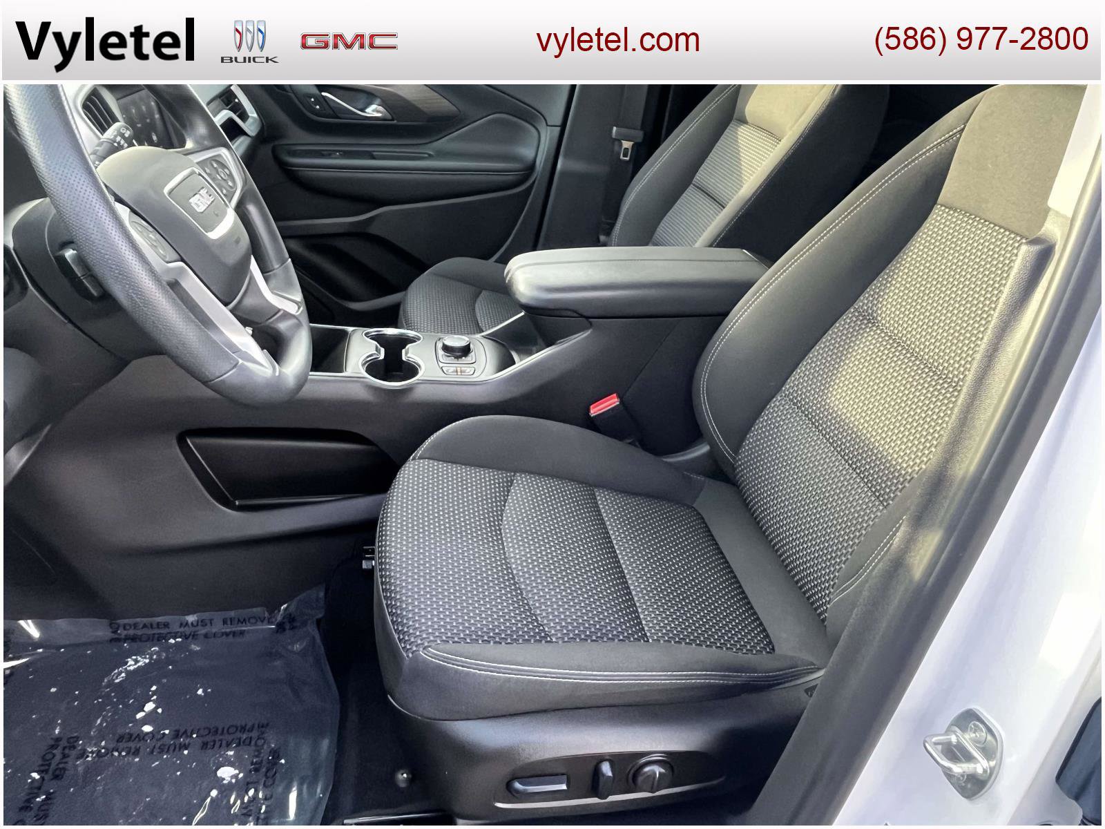 Used 2023 GMC Terrain SLE w/ Driver Convenience Package image 17