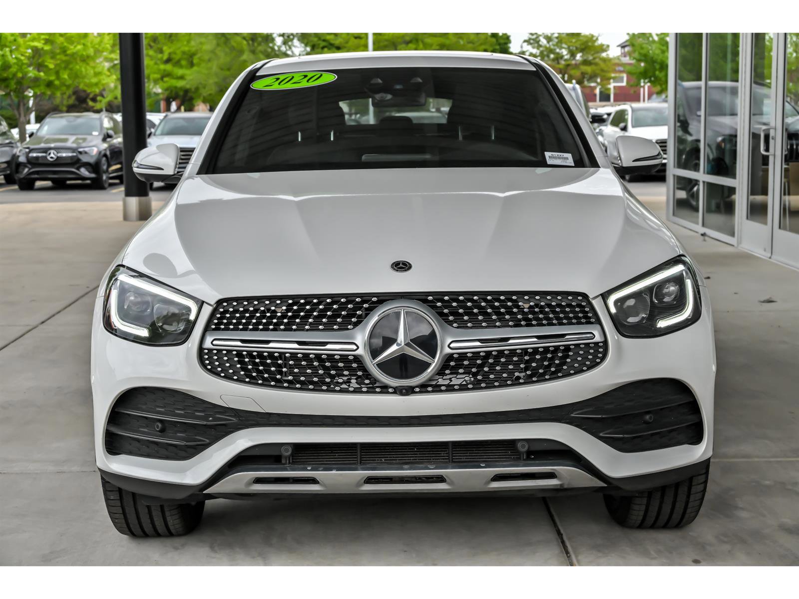Used 2020 Mercedes-Benz GLC 300 4MATIC Coupe image 4
