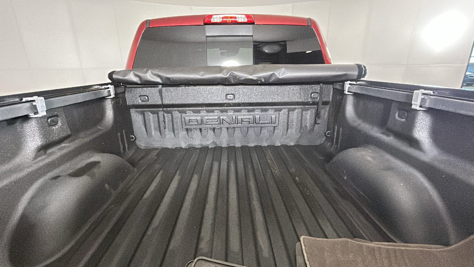Used 2018 GMC Sierra 1500 Denali w/ Denali Ultimate Package AWD/4WD image 32