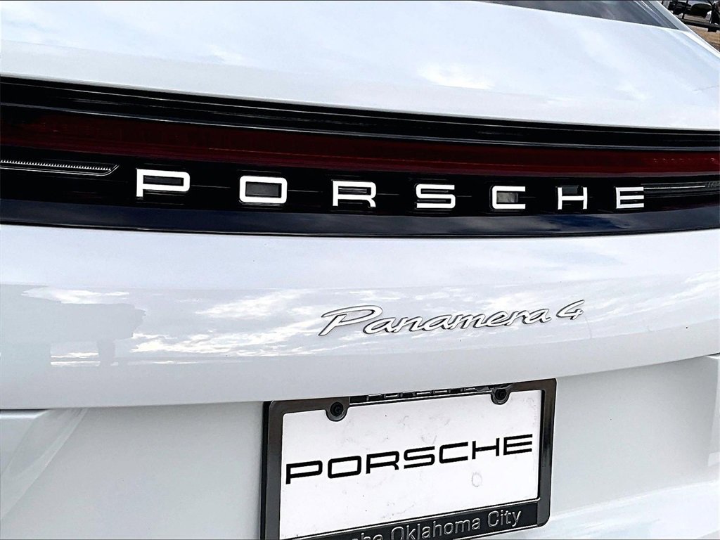 Used 2025 Porsche Panamera 4 image 22