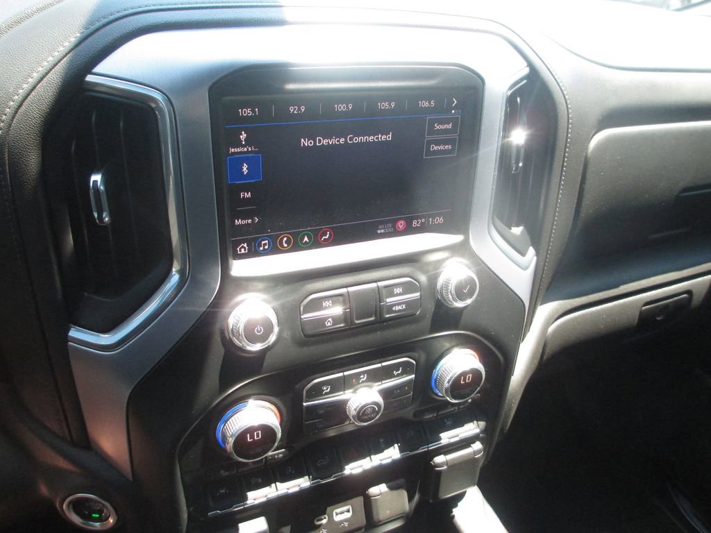 Used 2019 GMC Sierra 1500 SLT w/ SLT Premium Plus Package AWD/4WD image 32