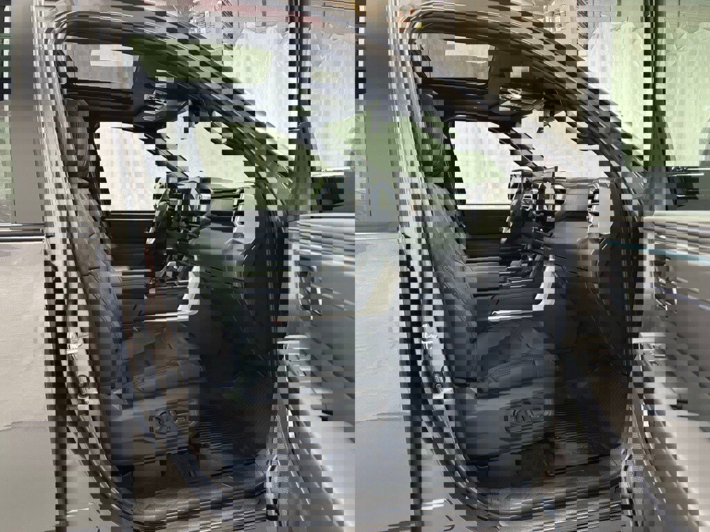 Used 2025 Toyota Tundra Platinum image 64