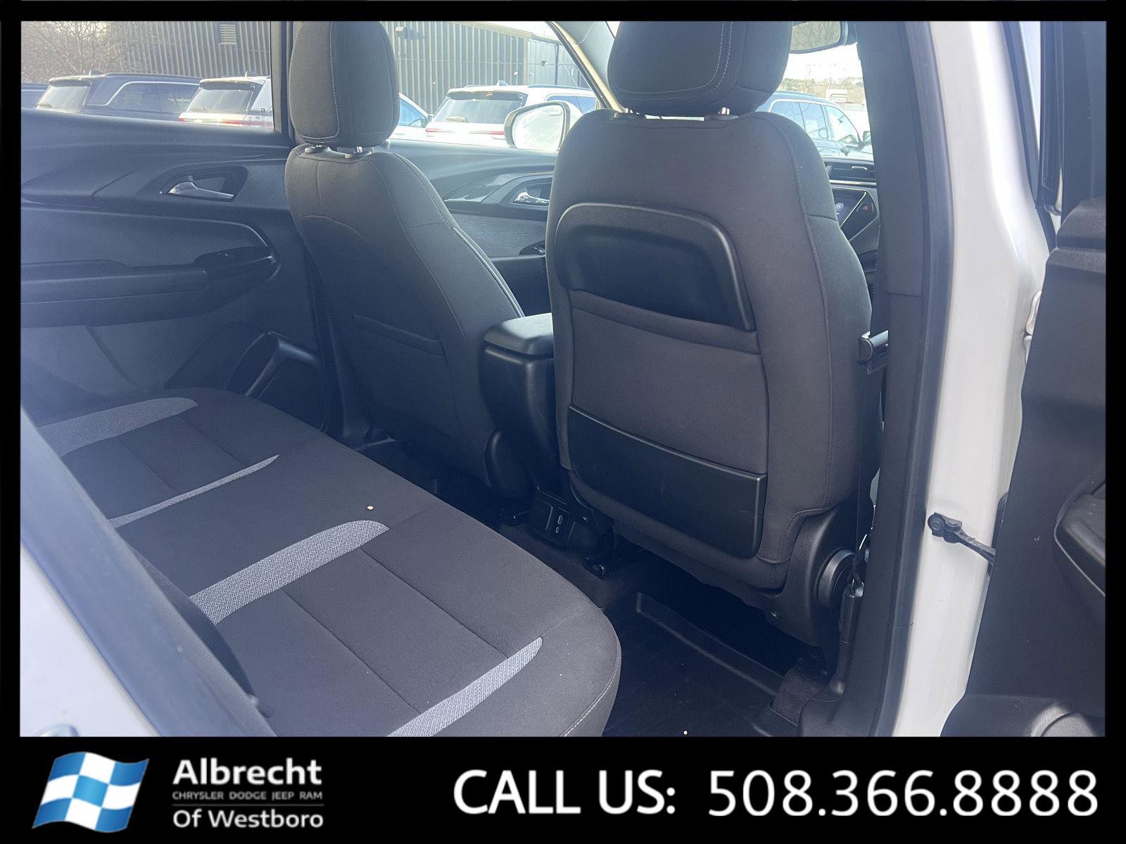 Used 2023 Chevrolet TrailBlazer LT w/ Convenience Package image 16