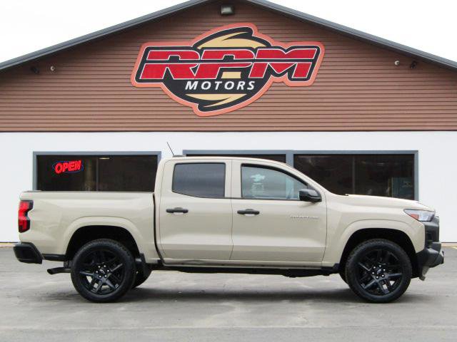 Used 2024 Chevrolet Colorado W/T image 3