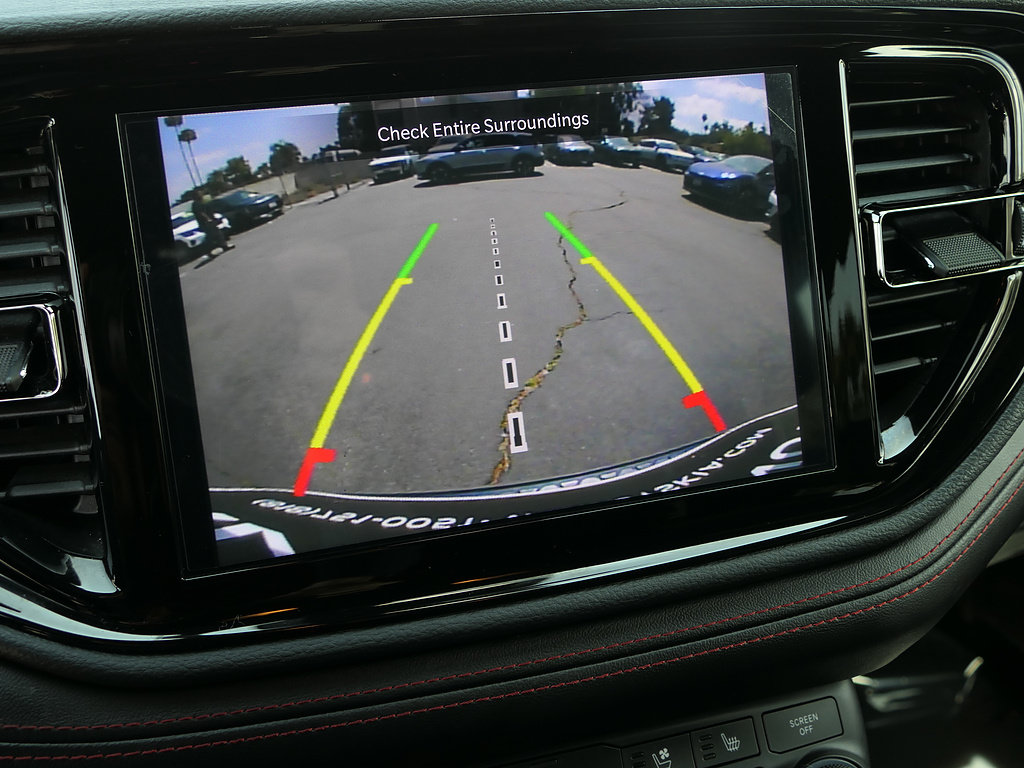 Used 2024 Dodge Durango GT RWD image 18
